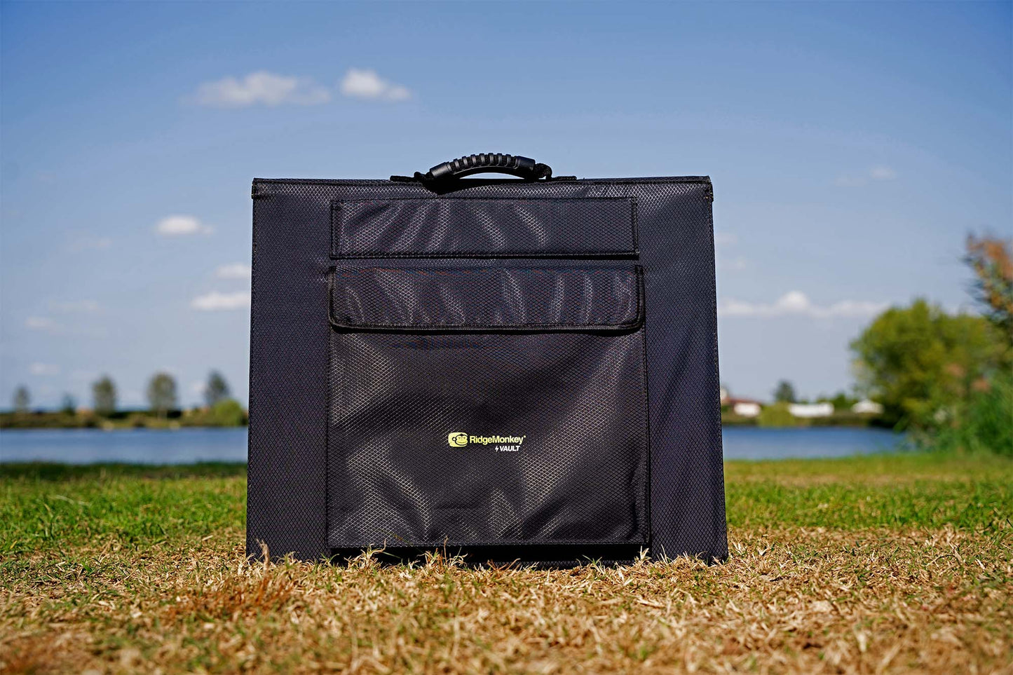RidgeMonkey Vault C-Smart PD 120W Solar Panel