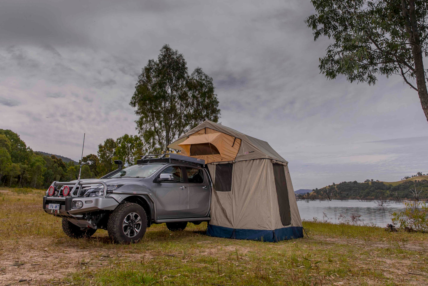 ARB Simpson III Roof Tent and Annex