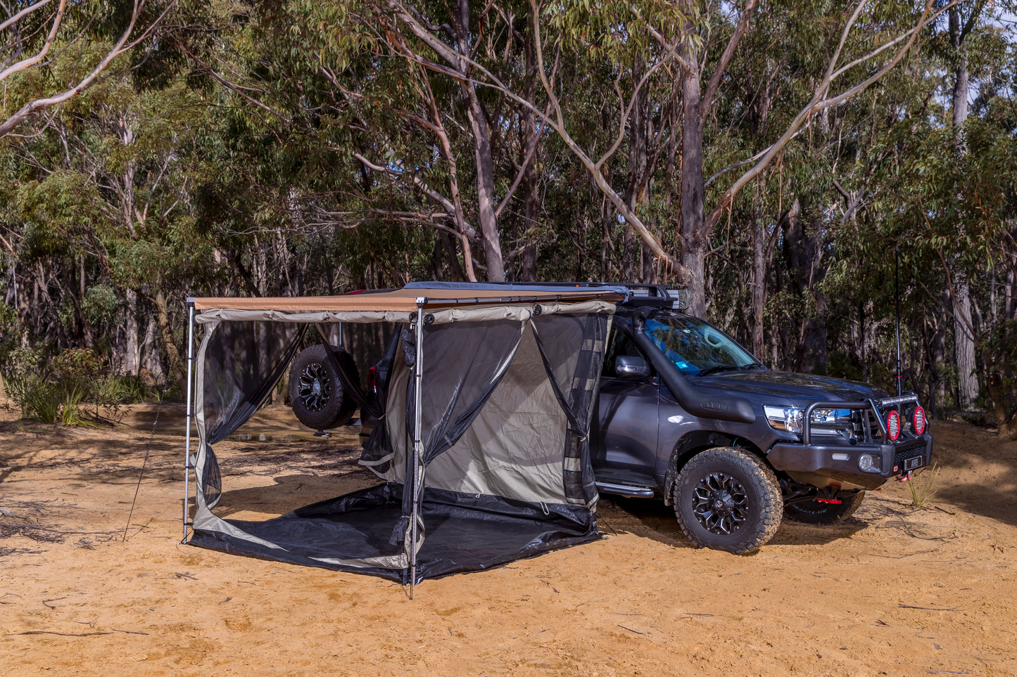 ARB Deluxe Awning Room