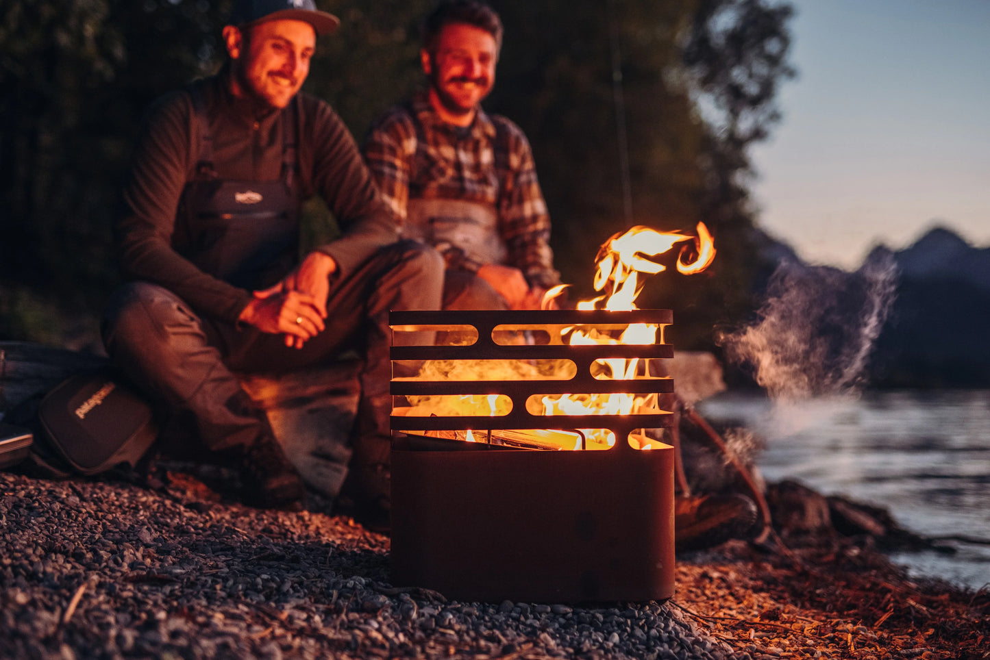 Hofats Cube Fire Basket - Black