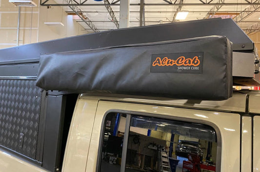 Alu-Cab Shower Cube