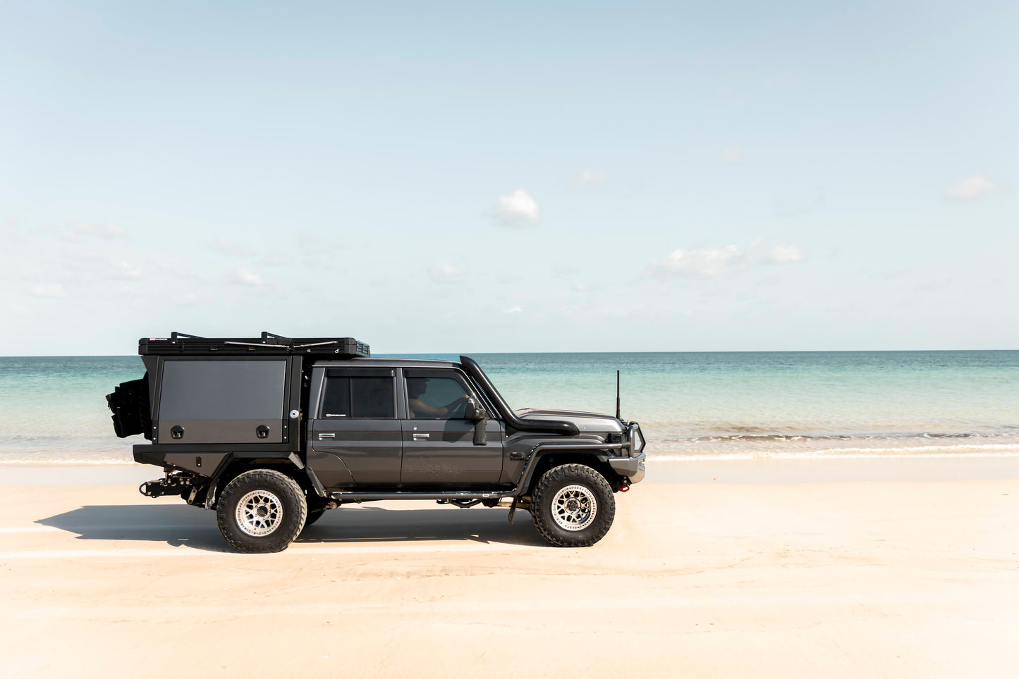 ARB Intrepid Aluminium Hard Shell Roof Tent