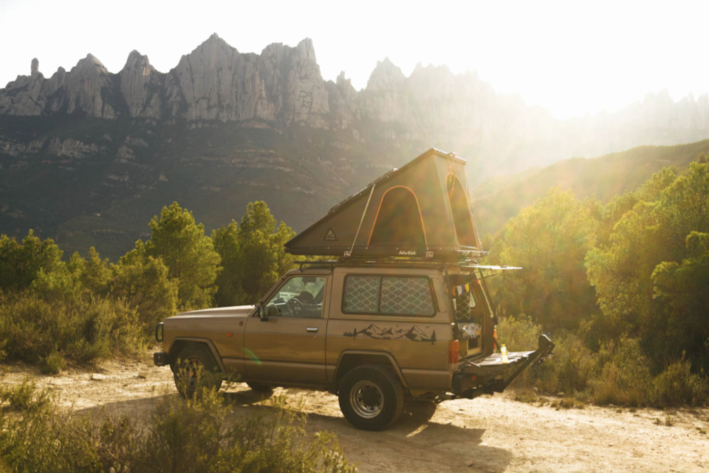 Alu-Cab LT50 Roof Tent