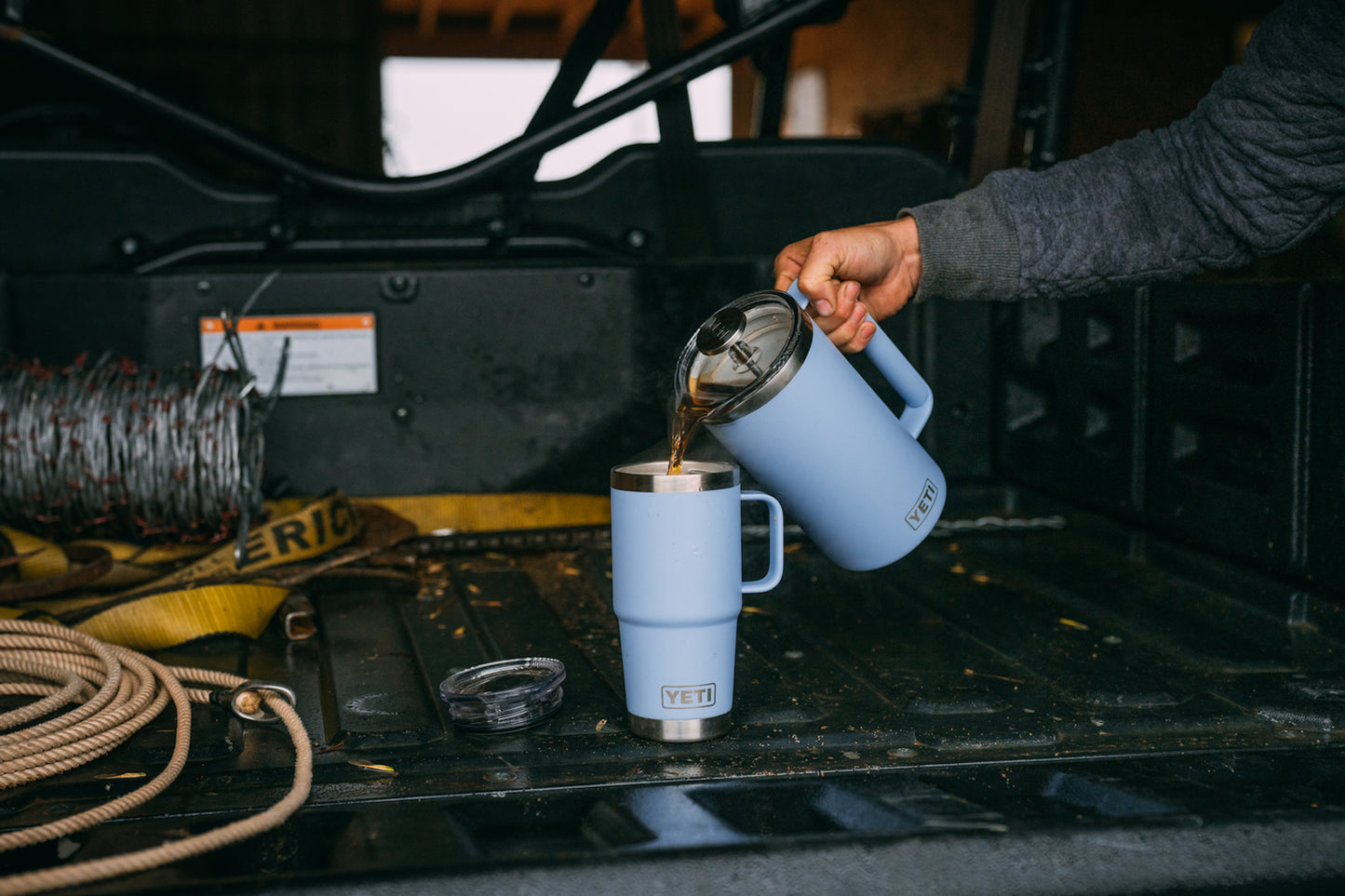 Yeti Rambler 20oz Travel Mug