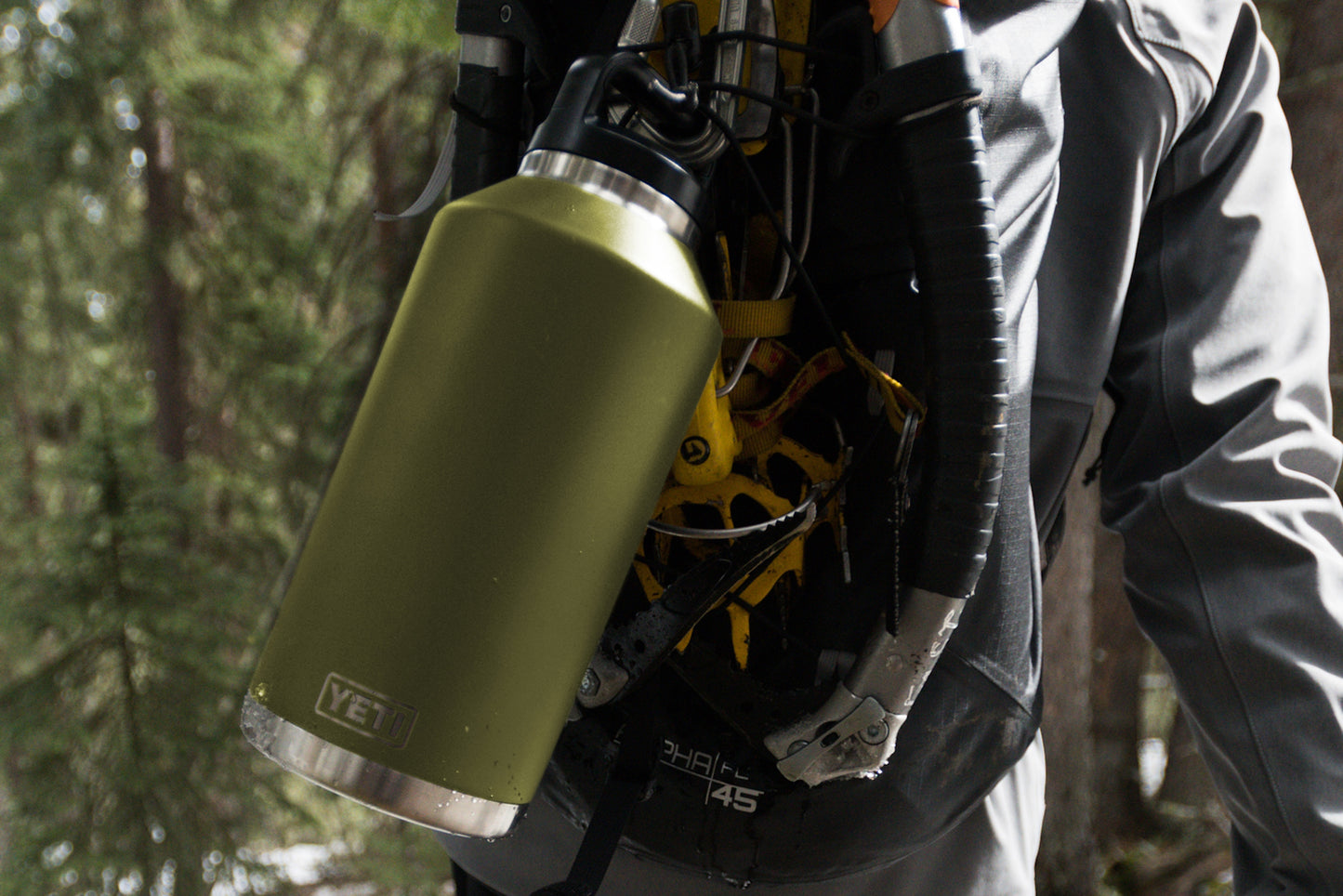 Yeti Rambler® 64 oz (1.9 L) Bottle