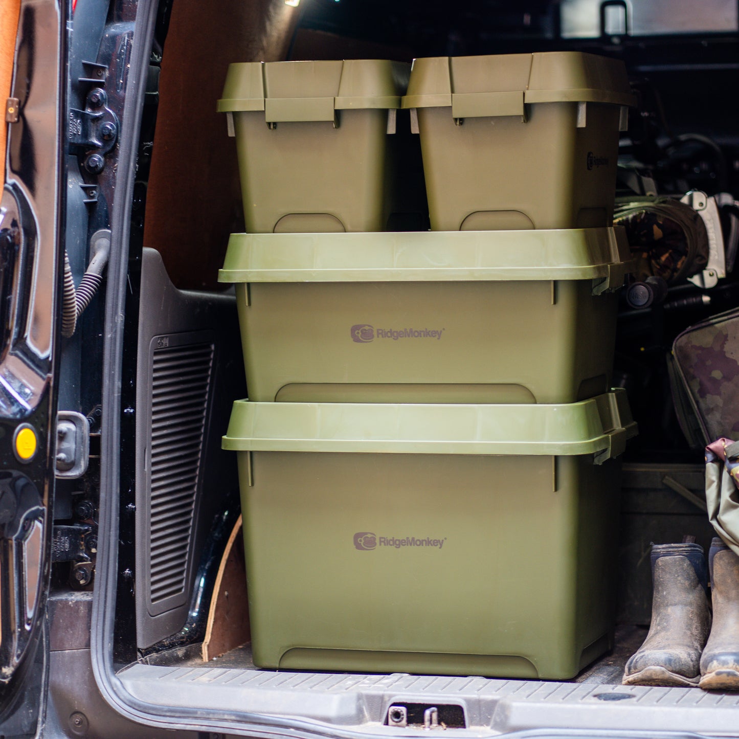 RidgeMonkey Armoury Stackable Storage Box - 16L