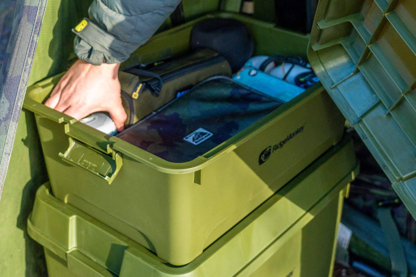 RidgeMonkey Armoury Stackable Storage Box - 16L